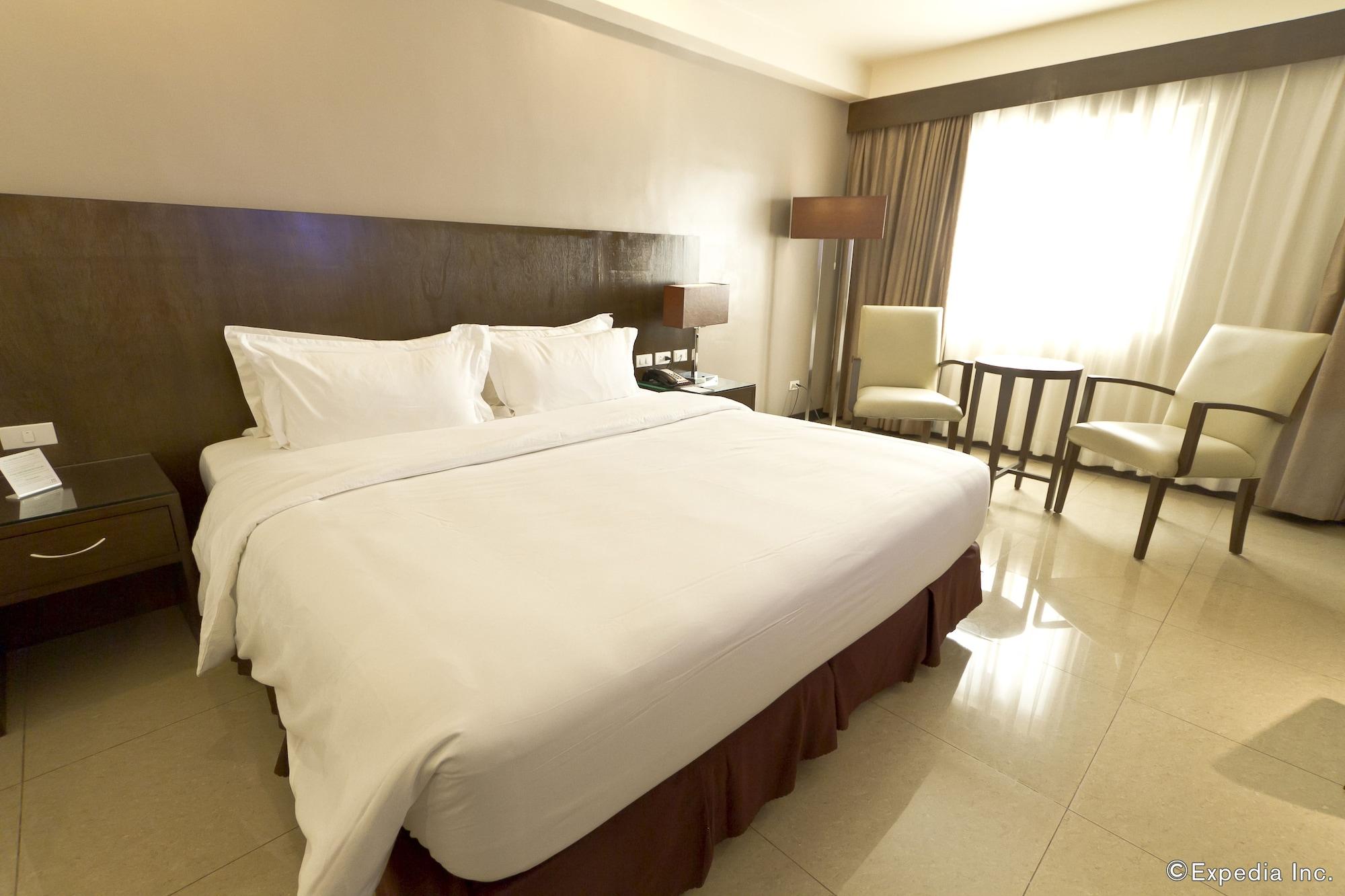 Mandarin Plaza Hotel Cebu Luaran gambar