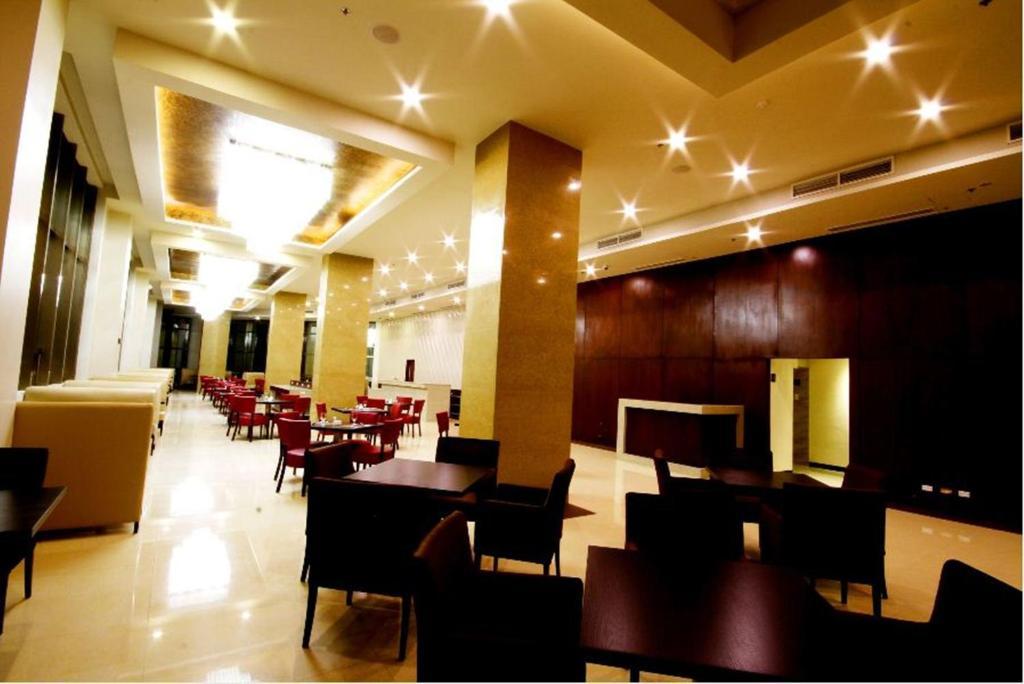 Mandarin Plaza Hotel Cebu Luaran gambar