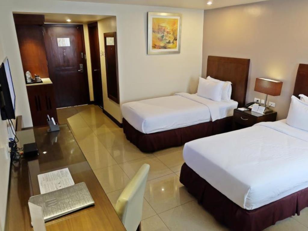 Mandarin Plaza Hotel Cebu Luaran gambar