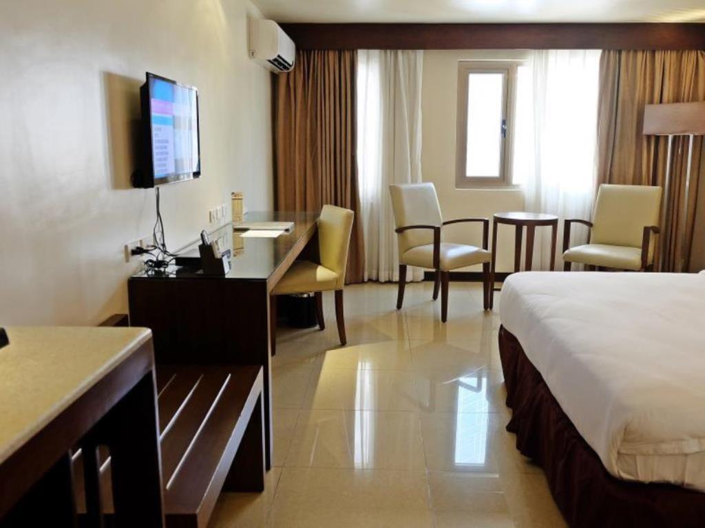 Mandarin Plaza Hotel Cebu Luaran gambar