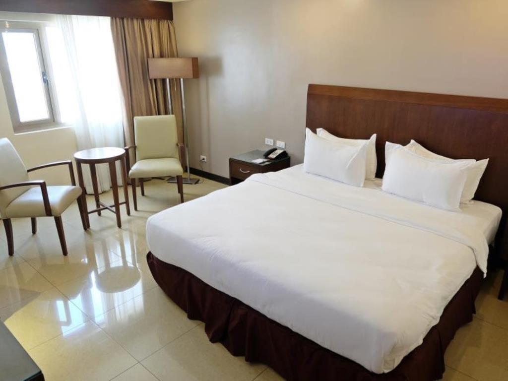 Mandarin Plaza Hotel Cebu Luaran gambar