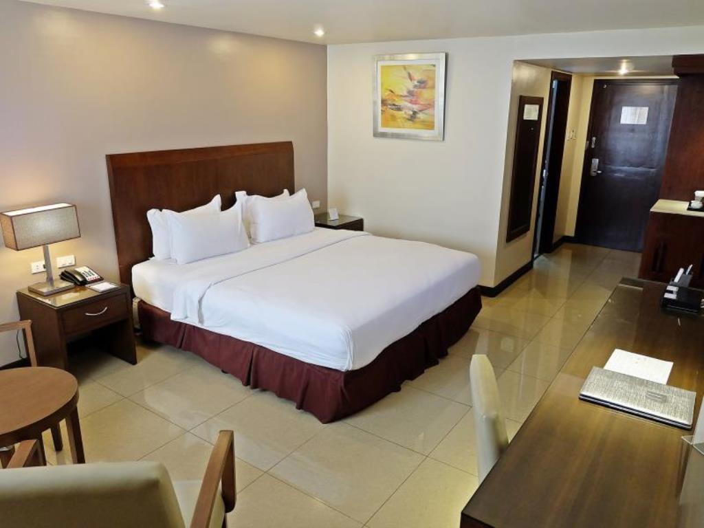 Mandarin Plaza Hotel Cebu Luaran gambar